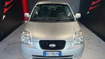 Usata Kia Picanto Spirit 61 CV (44 kW) 2007 Grigio Utilitaria