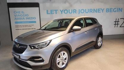 Usata Opel Grandland X Innovation 131 CV (96 kW) 2021 Argento SUV