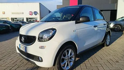 Bianco Usata 2018 Smart ForFour Passion Utilitaria | 10.900 € (Buon prezzo)