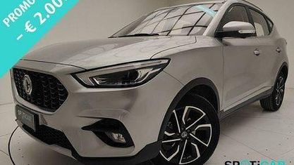 Usata MG ZS Luxury 106 CV (77 kW) 2024 Argento SUV