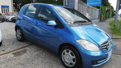 Usata Mercedes A150 95 CV (69 kW) 2008 Bluazzurro Berlina