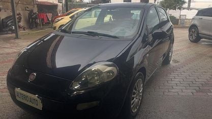 Usata Fiat Punto Lounge 69 CV (50 kW) 2014 Nero Utilitaria
