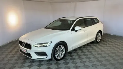Begagnad Volvo V60 Business Edition 150 HK (110 kW) 2019 Vit Kombi