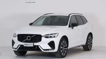 Bianco Usata 2024 Volvo XC60 Plus SUV | 42.900 € (Ottimo prezzo)