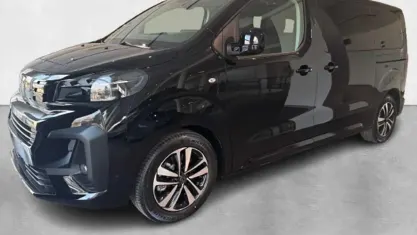 Nuova Peugeot Traveller Business-Line 177 CV (130 kW) 2026 Perla nera Monovolume