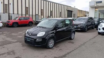 Usata 2024 Fiat Panda S Tre volumi | 12.900 € (Buon prezzo)
