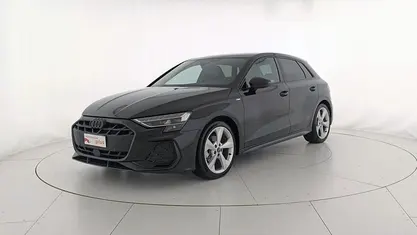 Usata Audi A3 S-Line 150 CV (110 kW) 2025 Nero mito metallizzato Berlina