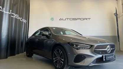 Grigio Usata 2024 Mercedes CLA200 Advanced Coupé | 35.900 € (Super prezzo)