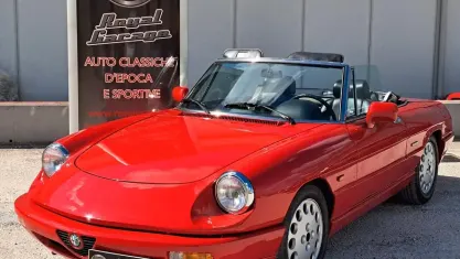 Usata Alfa Romeo Spider 95 CV (69 kW) 1991 Rosso Cabrio