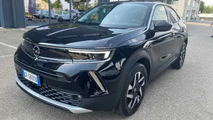 Usata Opel Mokka Elegance 131 CV (96 kW) 2022 Nero SUV