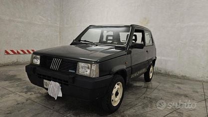 Usata Fiat Panda 4x4 50 CV (36 kW) 1987 Verde Utilitaria