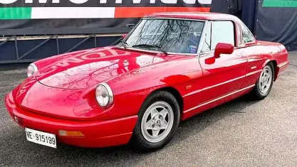 Usata Alfa Romeo Spider 106 CV (77 kW) 1992 Rosso Cabrio