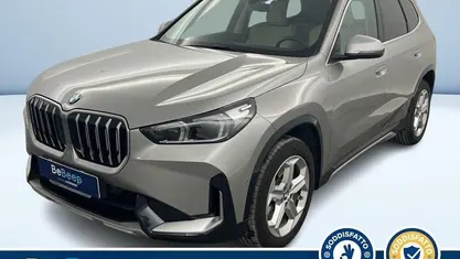 Argento metallizzato Usata 2023 BMW X1 xLine SUV | 44.500 € (Buon prezzo)