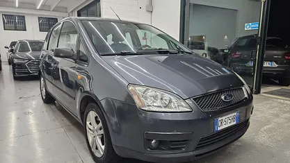 Usata 2004 Ford C-MAX Ghia Monovolume | 1300 € (Buon prezzo)