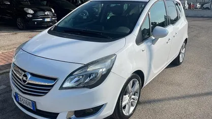 Usata Opel Meriva Cosmo 119 CV (87 kW) 2014 Monovolume