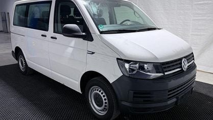 Usado VW Caravelle Trendline 102 CV (75 kW) 2018 Blanco Van