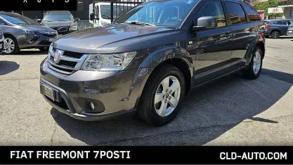 Usata Fiat Freemont 140 CV (102 kW) 2014 Grigio SUV