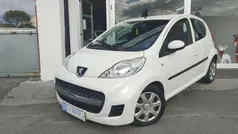 Bianco normale Usata 2011 Peugeot 107 Active Due volumi | 3800 € (Ottimo prezzo)