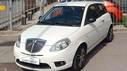 Usata Lancia Ypsilon Platinum 77 CV (56 kW) 2011 Utilitaria