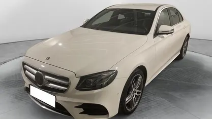 Usata Mercedes E220 Premium 194 CV (142 kW) 2021 Bianco Berlina