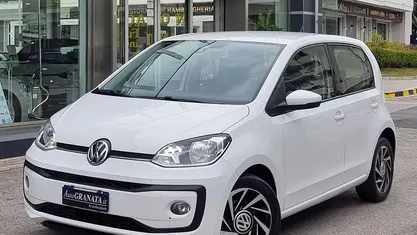 Begagnad VW up! Highline 68 HK (50 kW) 2019 Halvkombi