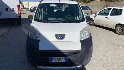 Usata 2011 Peugeot Bipper Outdoor Monovolume | 5950 € (Buon prezzo)
