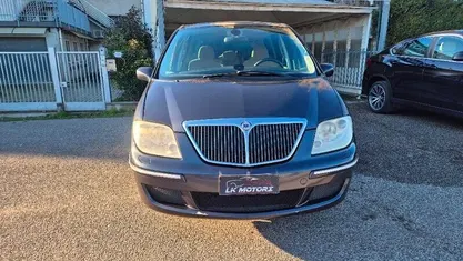 Usata 2008 Lancia Phedra Monovolume | 2450 € (Super prezzo)