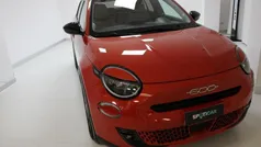 Blu Usata 2023 Fiat 600E La Prima Station wagon | 25.900 € (Buon prezzo)