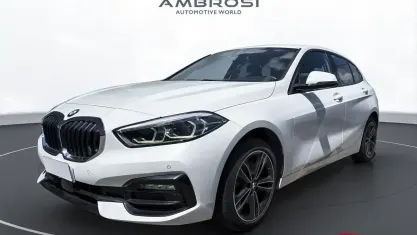 Usata BMW 116 Sport Line 116 CV (85 kW) 2020 Bianco Utilitaria