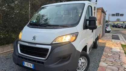 Usado Peugeot Boxer 131 CV (96 kW) 2017 Blanco Van