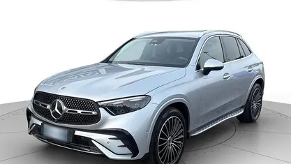 Usata Mercedes GLC220 AMG Line Premium 197 CV (144 kW) 2023 Argento SUV