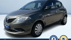 Antracite metallizzato Usata 2017 Lancia Ypsilon Gold Due volumi | 9100 € (Buon prezzo)