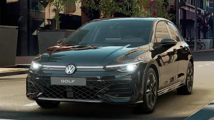 Nouvelle VW Golf VIII R-line Plus 150 ch (110 kW) 2026 Noir Berline