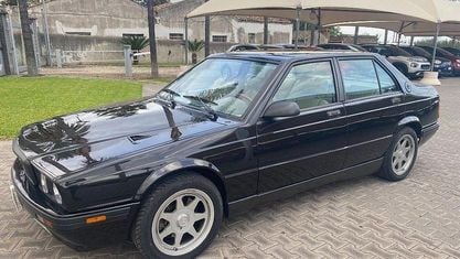 Usata Maserati 424 245 CV (180 kW) 1990 Nero Berlina