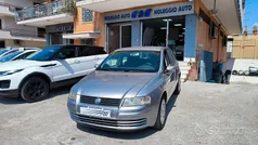 Grigio Usata 2005 Fiat Stilo Tre volumi | 1500 € (Cara)