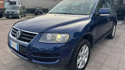 Usata VW Touareg Exclusive 224 CV (164 kW) 2006 Bluazzurro SUV