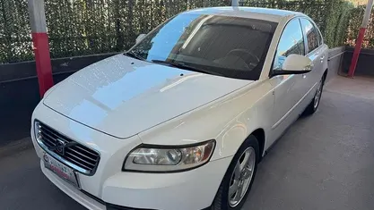 Usata Volvo S40 Momentum 115 CV (84 kW) 2010 Berlina