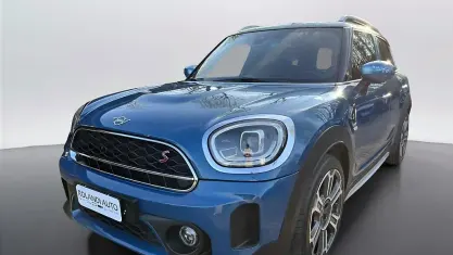 Käytetty Mini Cooper SD Countryman Hype 190 HP (139 kW) 2021 Sininen Katumaasturi