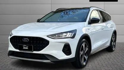 Usata Ford Focus Active 125 CV (91 kW) 2023 Bianco Station wagon