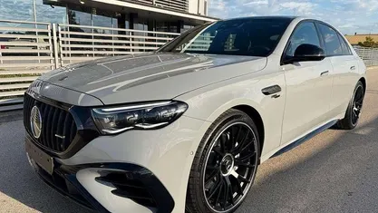 Usata Mercedes E53 AMG Premium Plus 449 CV (330 kW) 2025 Berlina