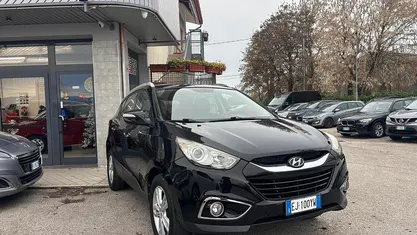 Grigio Usata 2012 Hyundai ix35 SUV | 8200 € (Buon prezzo)
