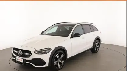 Usata Mercedes C220 Avantgarde 220 CV (161 kW) 2022 Bianco Berlina