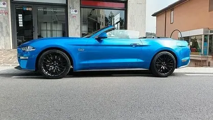 Usata Ford Mustang GT Convertible 450 CV (330 kW) 2021 Cabrio