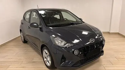 Nessuno Usata 2022 Hyundai i10 Utilitaria | 11.900 € (Buon prezzo)