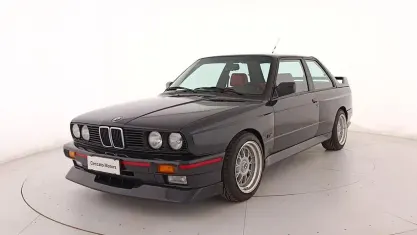 Usata BMW M3 194 CV (142 kW) 1988 Grigio Berlina