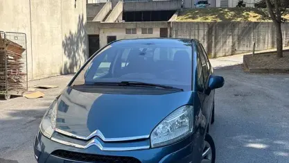 Usata Citroën C4 Picasso Business Class 112 CV (82 kW) 2012 Blu Monovolume