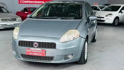 Grigio Usata 2007 Fiat Grande Punto Dynamic Due volumi | 1200 € (Super prezzo)