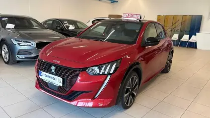 Usata Peugeot e-208 GT-line 56 kW (77 CV) 2020 Rosso Utilitaria