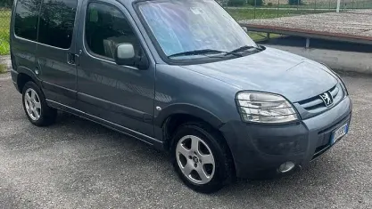 Usata Peugeot Partner 90 CV (66 kW) 2007 Grigio Monovolume