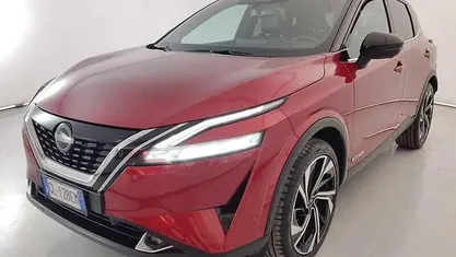 Usata Nissan Qashqai Tekna+ 158 CV (116 kW) 2022 Rosso SUV